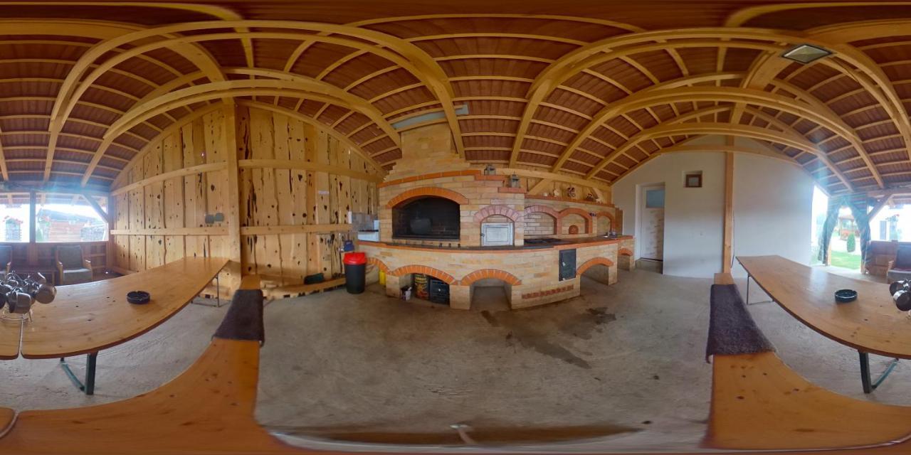 Pensiunea Maya Sâmbăta de Sus Exterior foto
